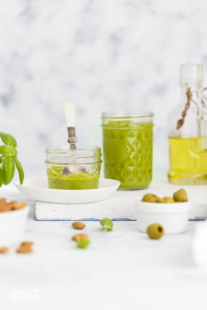 Basil Almond Pesto + Froothie Optimum G2.1 Platinum Blender Review