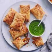 vegetable puff pastry served with chutney