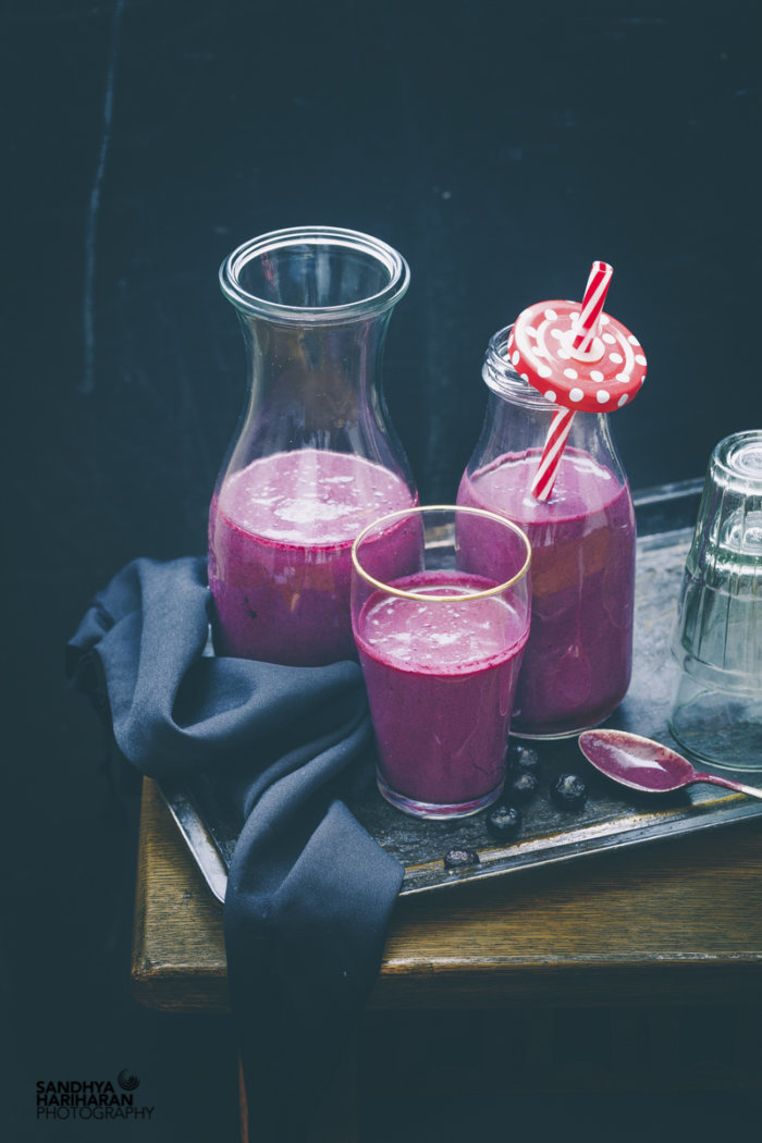 blueberry mango oatmeal smoothie recipe image
