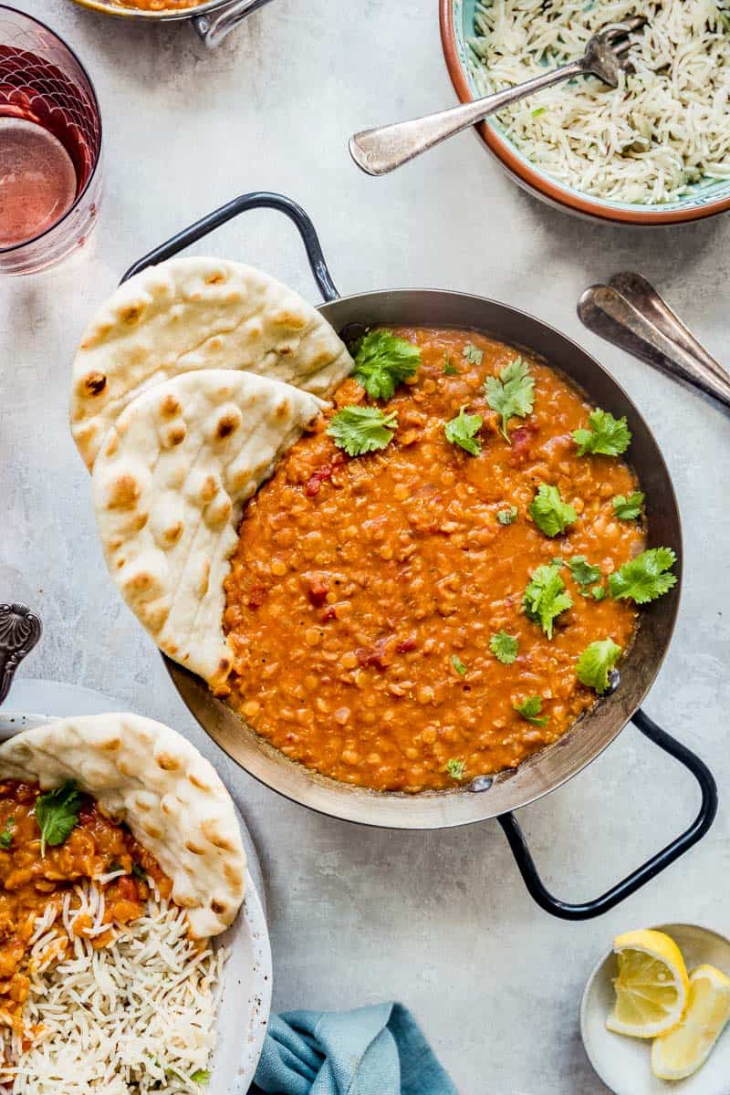 quick and easy red lentil dal curry served with naan bread