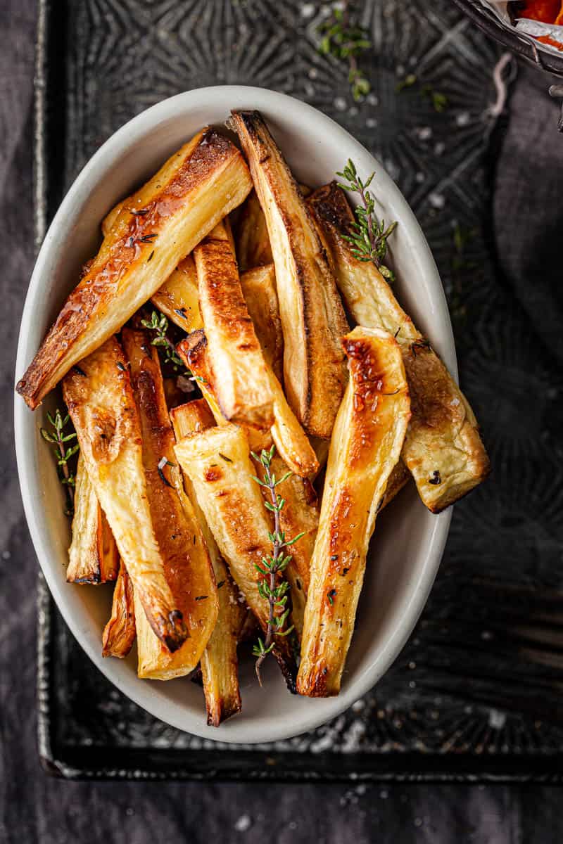 easy roast parsnips with maple syrup and thyme