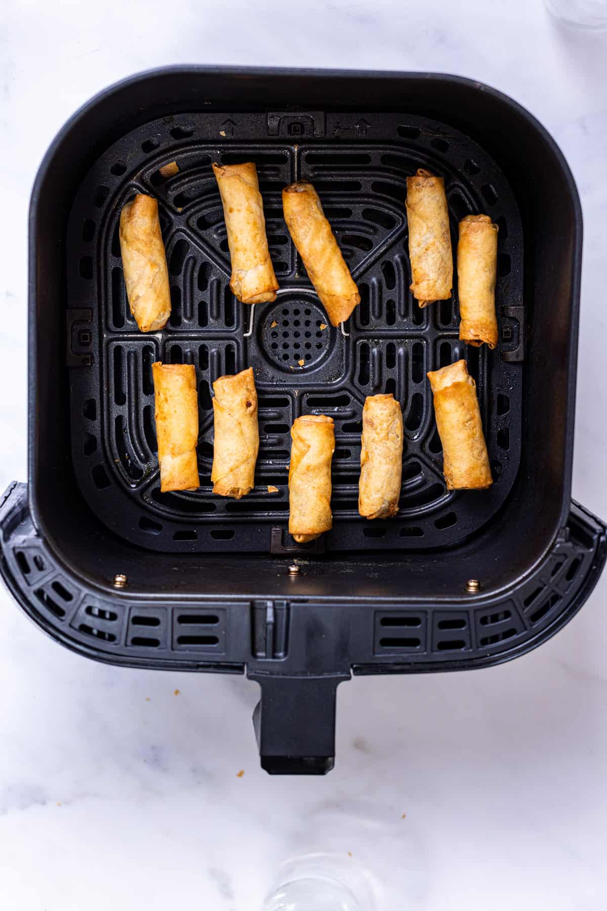 air fryer frozen spring rolls.