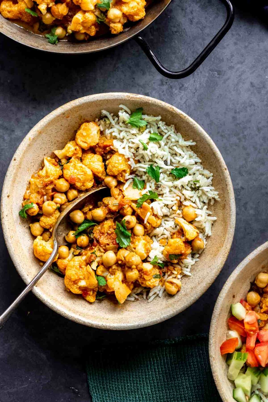 Easy Cauliflower Chickpea Curry - Sandhya's Kitchen
