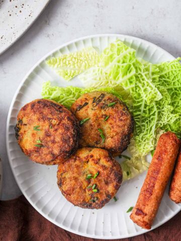 oven baked bubble and squeak cakes