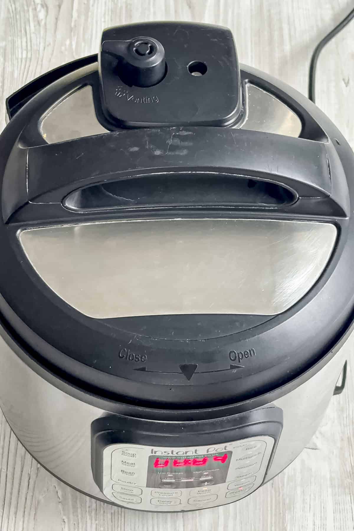 sealed instant pot lid and pressure cook high set to 4 minutes.